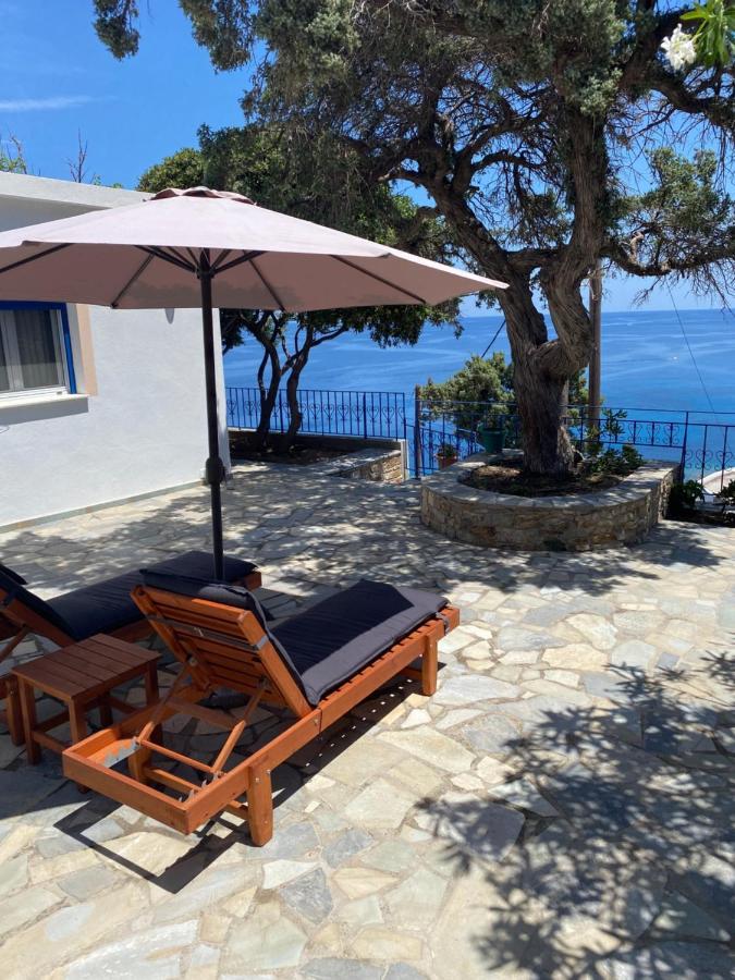 Villa Πέτρινη Αυλή, Αρμενιστης Ικαρια Armenistis  Esterno foto