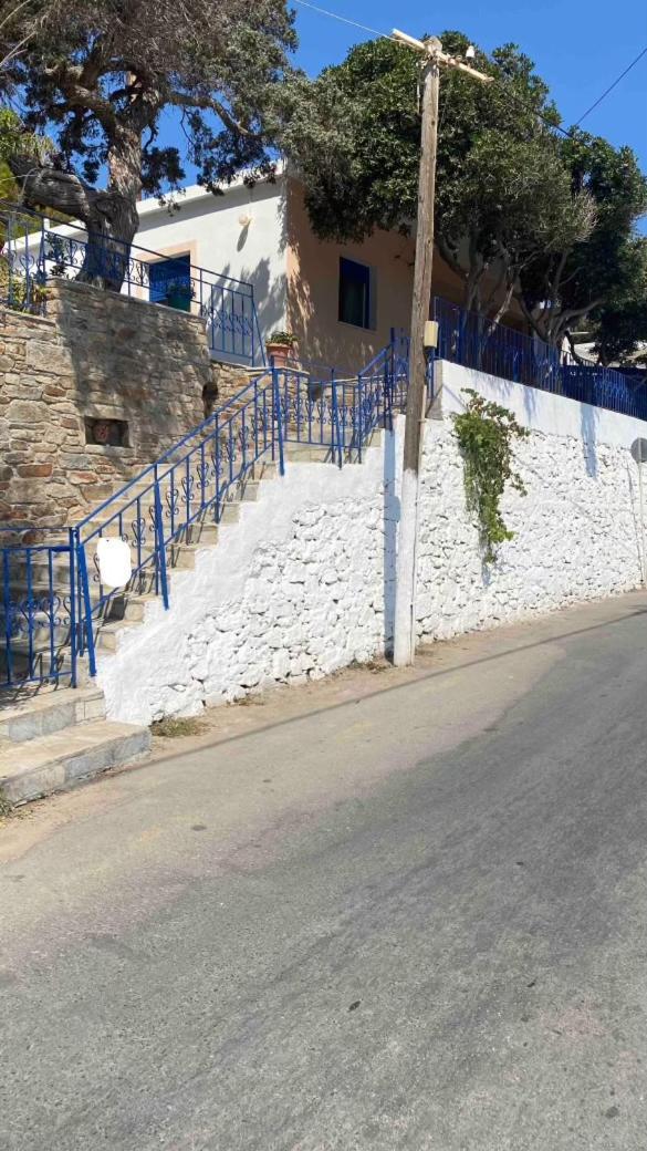 Villa Πέτρινη Αυλή, Αρμενιστης Ικαρια Armenistis  Esterno foto